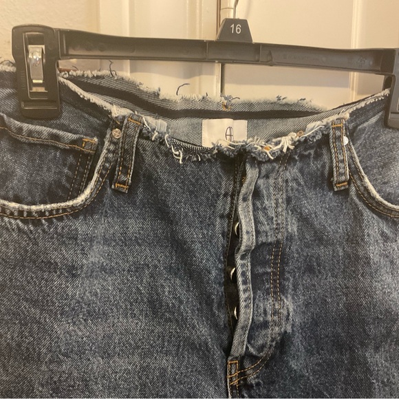 Annie Bing Women’s Gavin Shorts SZ 28 Preowned - Picture 2 of 5